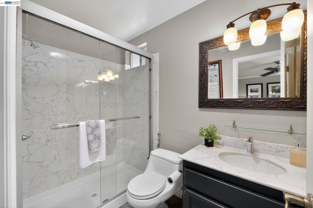 77 Barnes Ln, Fremont, CA 94536