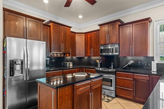 1698 TAYLOR RIDGE LOOP, Kissimmee, FL 34744