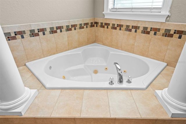 1698 TAYLOR RIDGE LOOP, Kissimmee, FL 34744