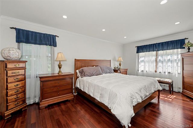 114 Fairfax Avenue, Hawthorne, NY 10532