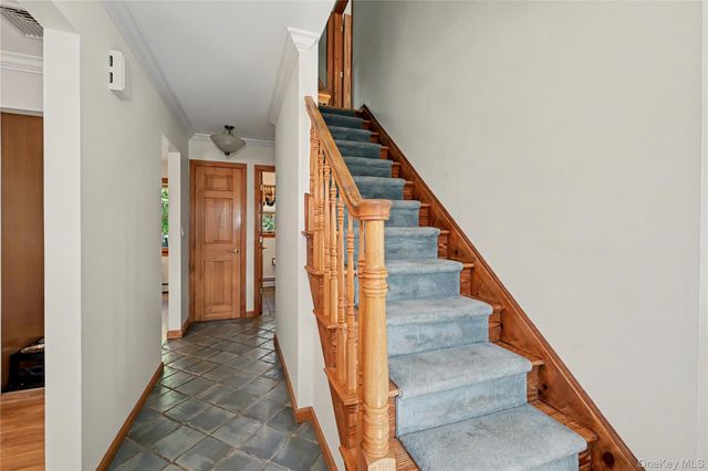114 Fairfax Avenue, Hawthorne, NY 10532