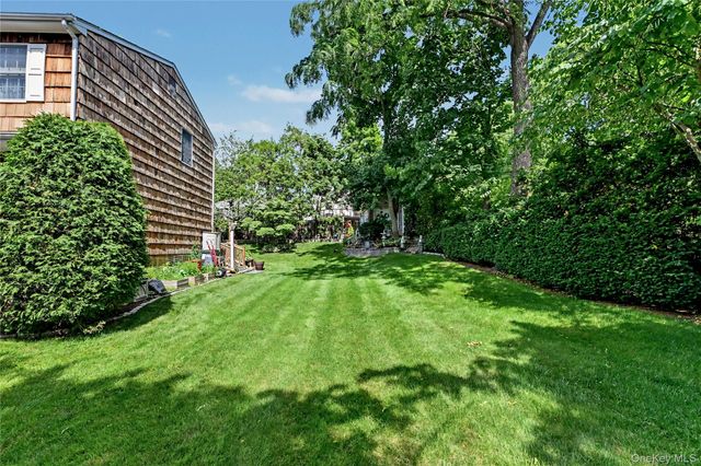 114 Fairfax Avenue, Hawthorne, NY 10532