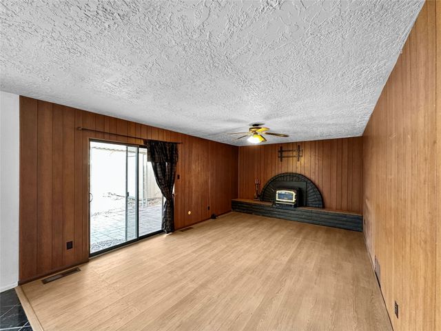 2709 Paseo de Tularosa, Santa Fe, NM 87505