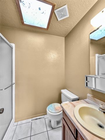 2709 Paseo de Tularosa, Santa Fe, NM 87505