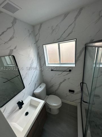 3047 SW 21st St 3047, Miami, FL 33145