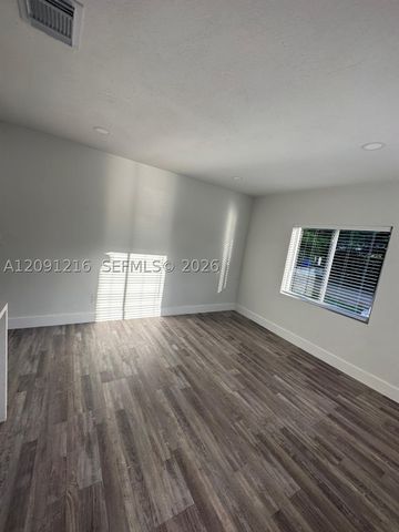 3047 SW 21st St 3047, Miami, FL 33145