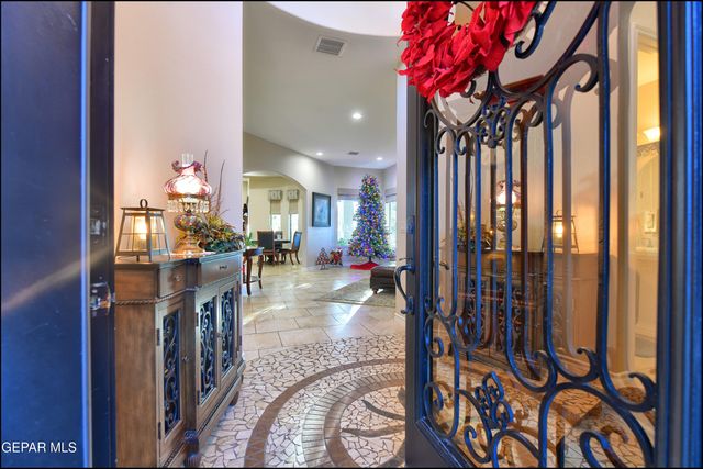 6320 FRANKLIN DESERT Drive, El Paso, TX 79912