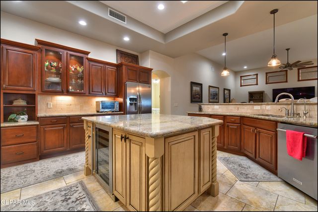 6320 FRANKLIN DESERT Drive, El Paso, TX 79912