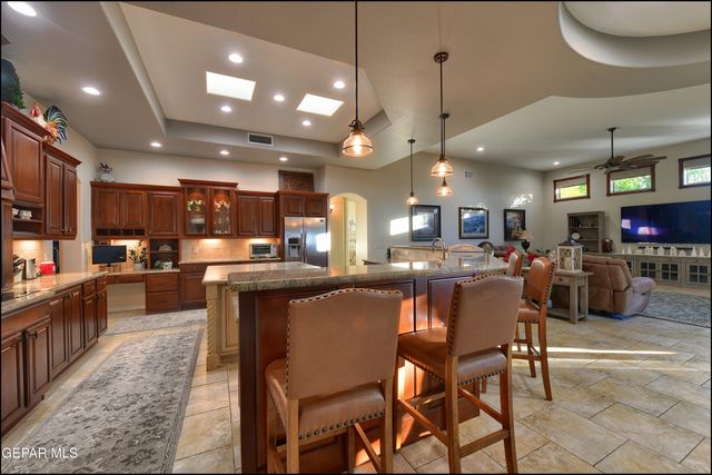 6320 FRANKLIN DESERT Drive, El Paso, TX 79912