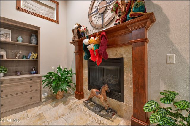 6320 FRANKLIN DESERT Drive, El Paso, TX 79912