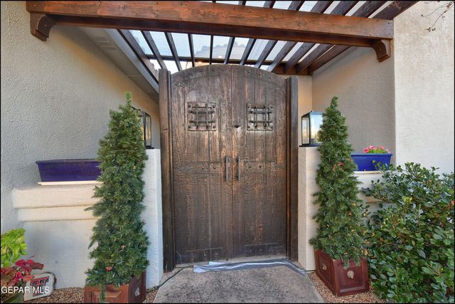 6320 FRANKLIN DESERT Drive, El Paso, TX 79912