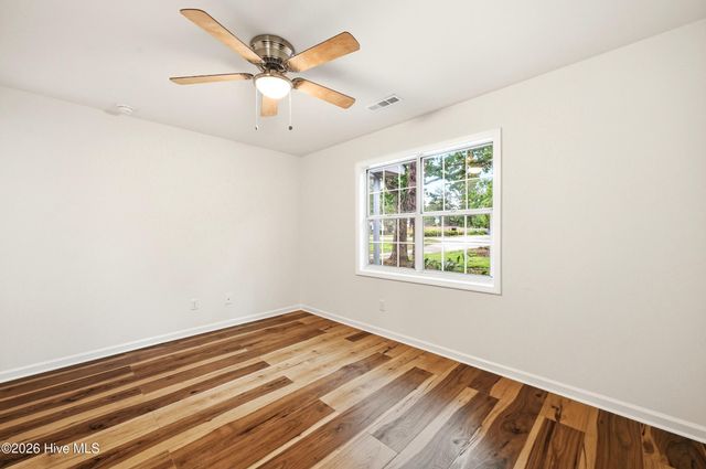 400 Dogwood Lane, Wilmington, NC 28409