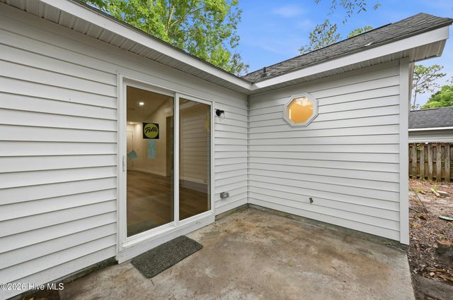 400 Dogwood Lane, Wilmington, NC 28409