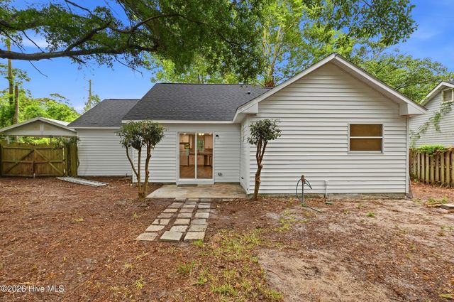 400 Dogwood Lane, Wilmington, NC 28409