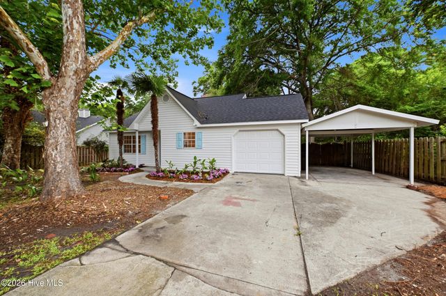 400 Dogwood Lane, Wilmington, NC 28409
