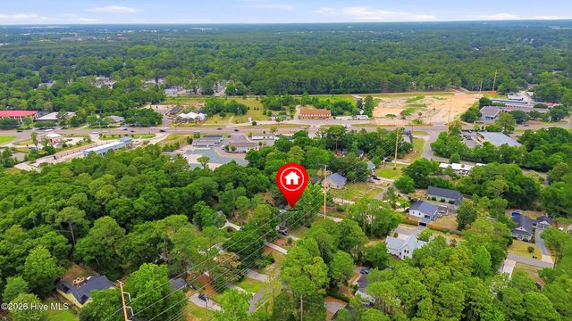 400 Dogwood Lane, Wilmington, NC 28409