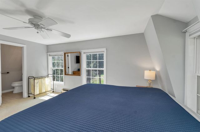 824 Hard Road A5, Hartford, VT 05059