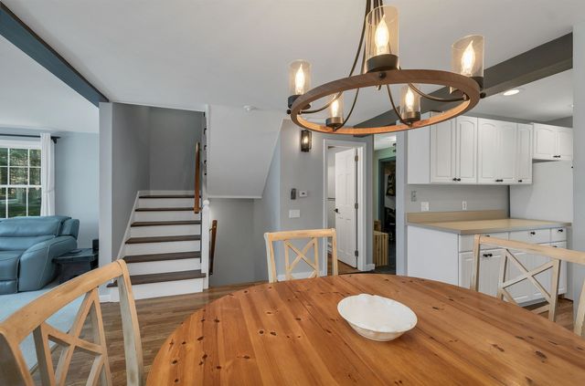 824 Hard Road A5, Hartford, VT 05059