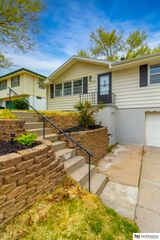 6634 Curtis Avenue, Omaha, NE 68104