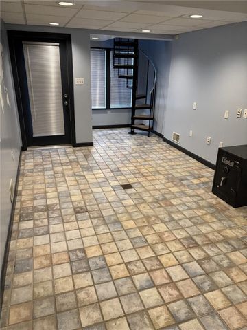 3919 Saw Mill Run blvd., Brentwood, PA 15277