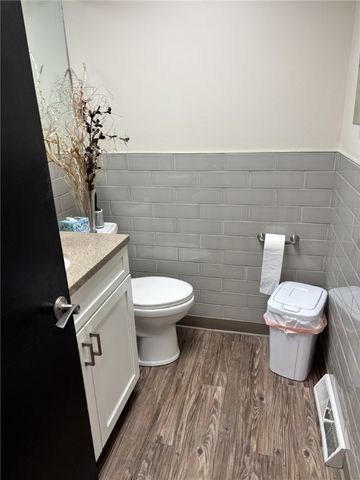 3919 Saw Mill Run blvd., Brentwood, PA 15277