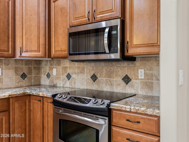 6528 N 171ST Lane, Waddell, AZ 85355