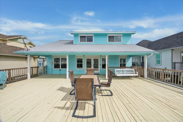 1815 Tiki Drive, Tiki Island, TX 77554