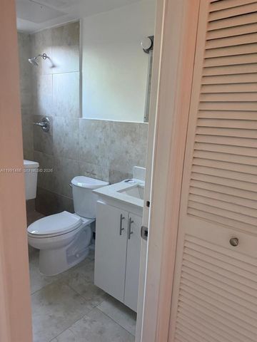 160 NE 55th St 6, Miami, FL 33137