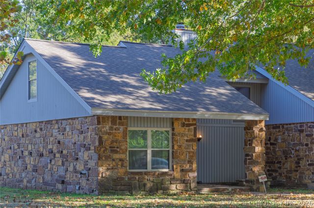 6137 S 219th East Avenue, Broken Arrow, OK 74014