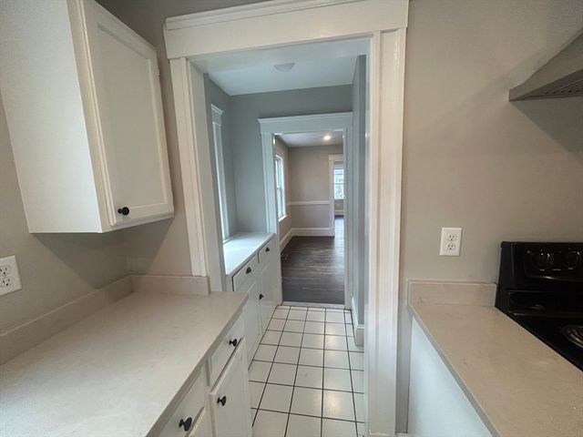 16 Prospect St 1, Watertown, MA 02472