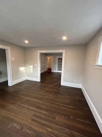 16 Prospect St 1, Watertown, MA 02472