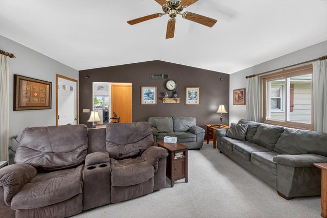 350 Clinton STREET, Kewaskum, WI 53040
