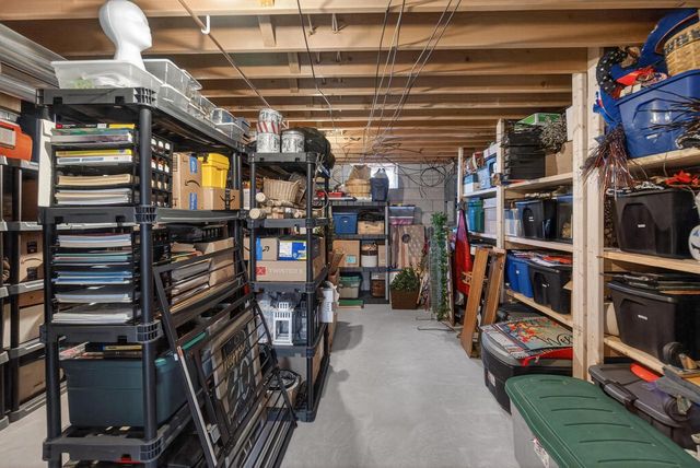 350 Clinton STREET, Kewaskum, WI 53040