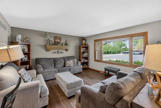 350 Clinton STREET, Kewaskum, WI 53040