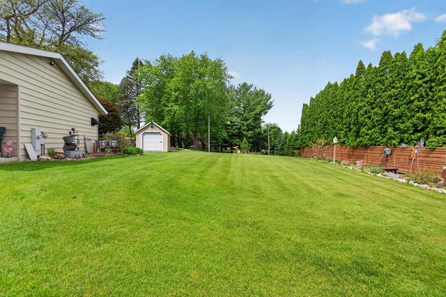 350 Clinton STREET, Kewaskum, WI 53040