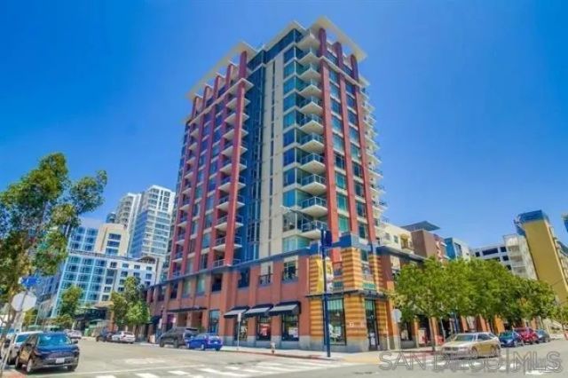 427 9th Ave 1402, San Diego, CA 92101