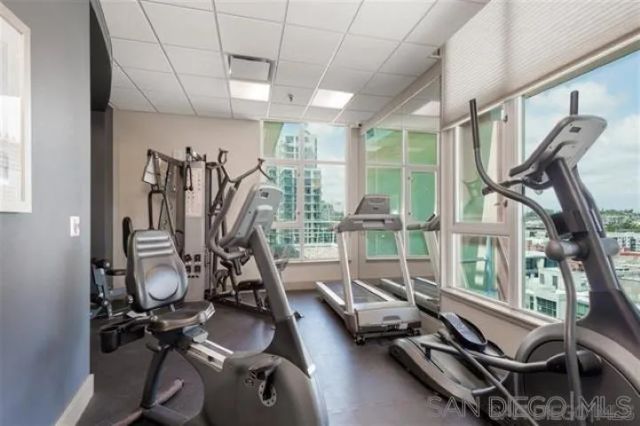 427 9th Ave 1402, San Diego, CA 92101