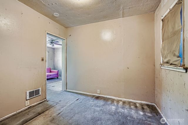 2814 S Grand St, Seattle, WA 98144