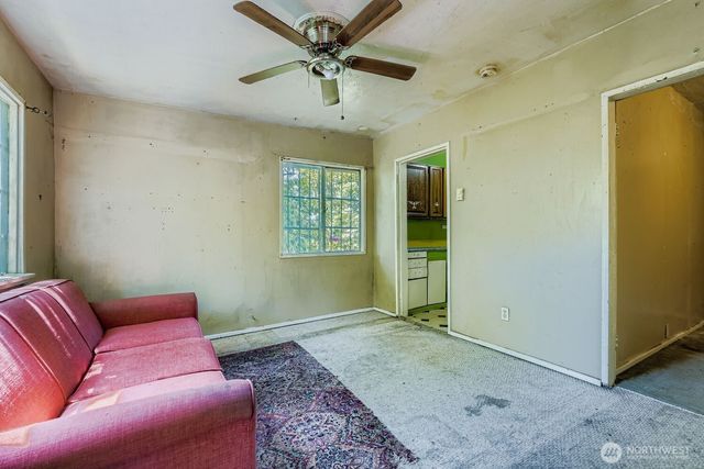 2814 S Grand St, Seattle, WA 98144