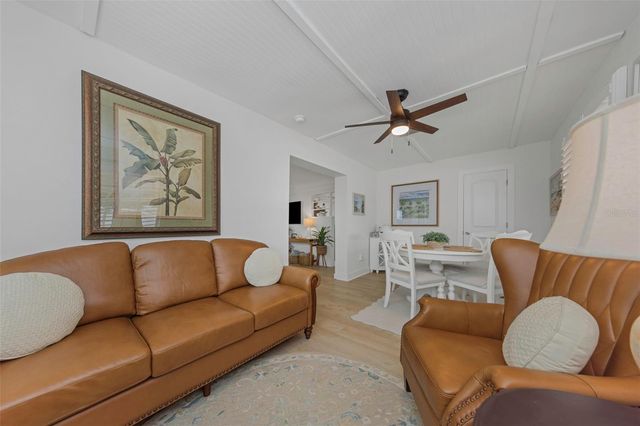 550 80TH AVENUE, St Pete Beach, FL 33706