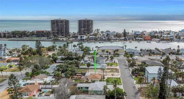 550 80TH AVENUE, St Pete Beach, FL 33706