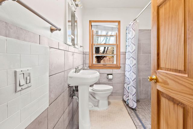 5333 James Avenue N, Brooklyn Center, MN 55430