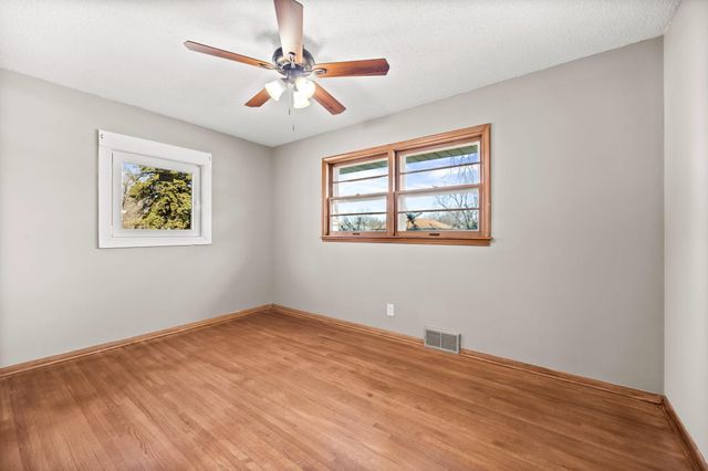 5333 James Avenue N, Brooklyn Center, MN 55430