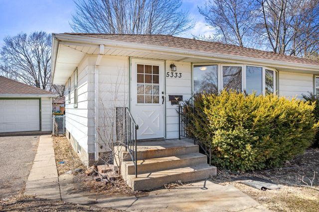 5333 James Avenue N, Brooklyn Center, MN 55430