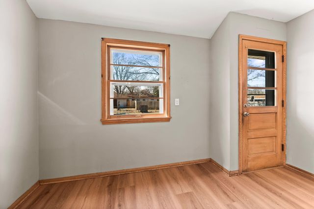 5333 James Avenue N, Brooklyn Center, MN 55430