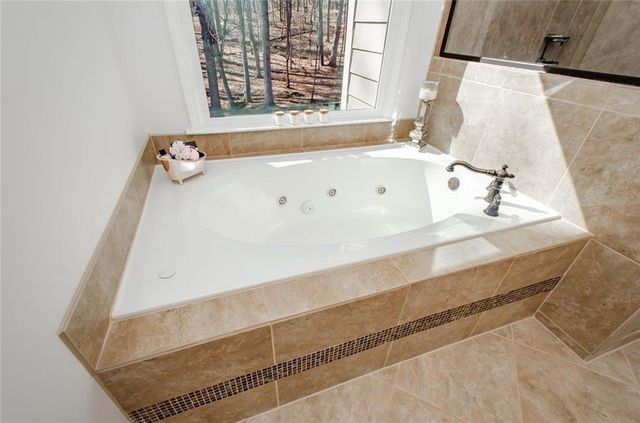 778 Crescent Circle, Canton, GA 30115