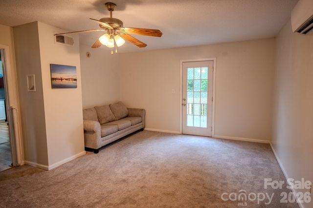 3122 Zion Church Road, Hickory, NC 28602