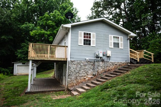 3122 Zion Church Road, Hickory, NC 28602