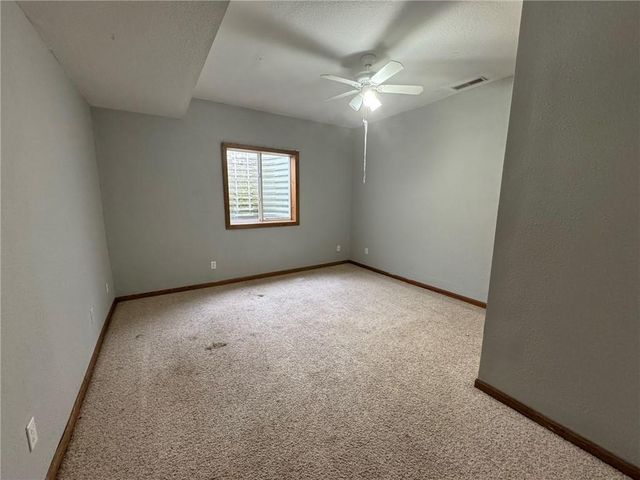 30904 Pressonville Road, Paola, KS 66071