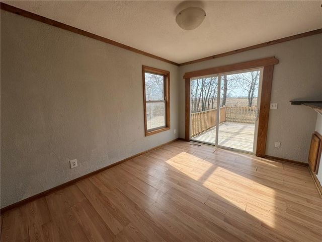 30904 Pressonville Road, Paola, KS 66071